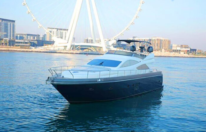 Dream rental yacht dubai 62 ft image 1