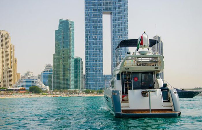 Party yacht dubai 52 ft rental yacht 8