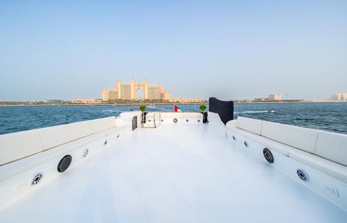 Premium yacht dubai 142 ft image 3